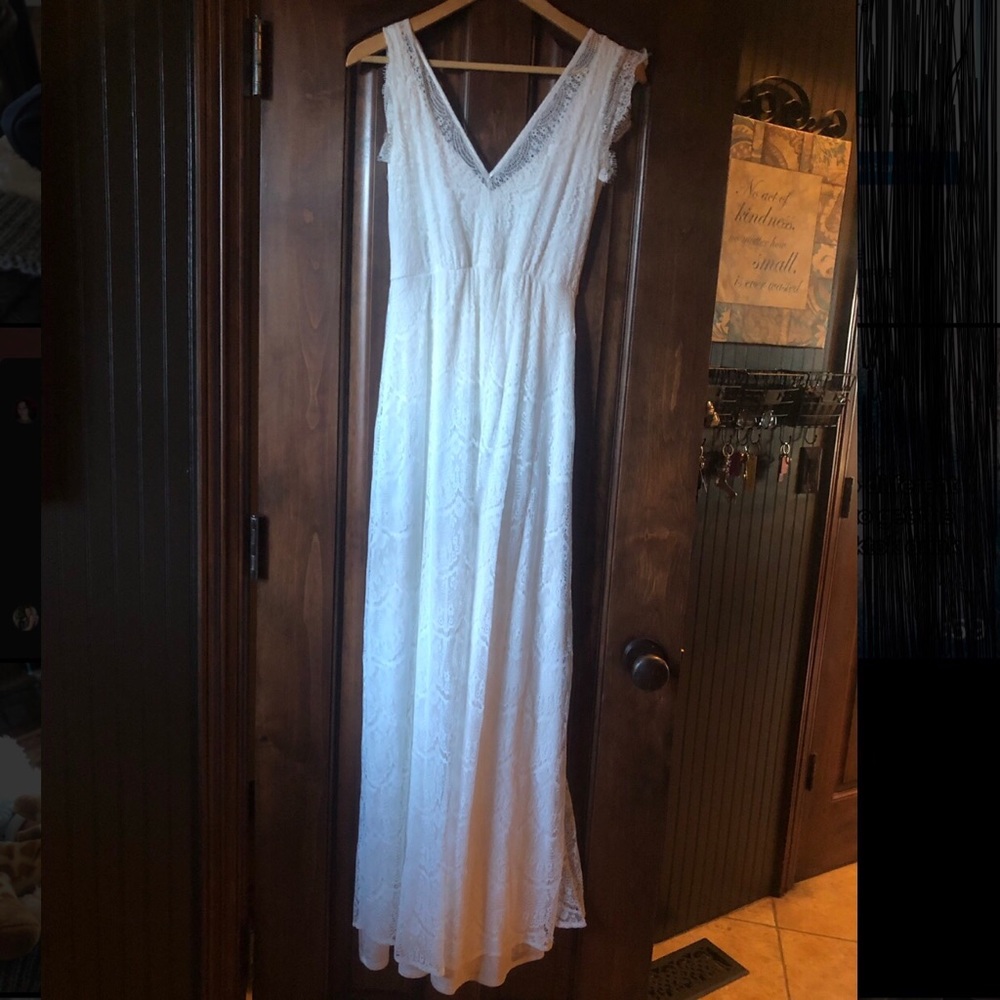 White Lace Tiffany Rose Maternity Dress